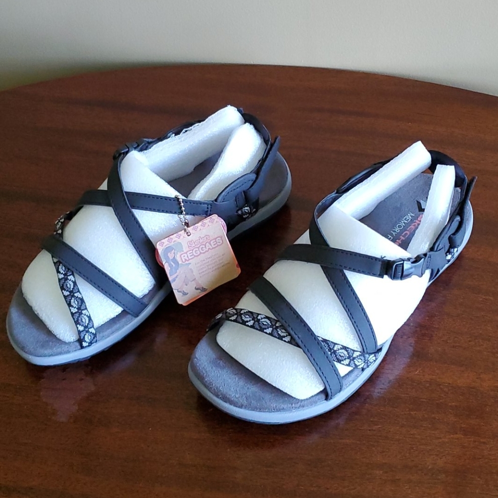 Women's Skechers sandals